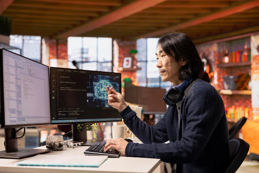 Informatics Telkom University Surabaya - Masa Depan Coding: AI sebagai Rekan Developer Modern